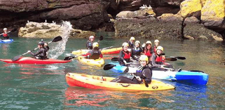 Sommer Camp in Irland - Austauschorganisation Let's go abroad