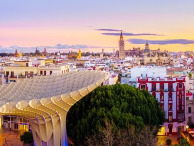 On Top of the Mushroom - High School in Spanien